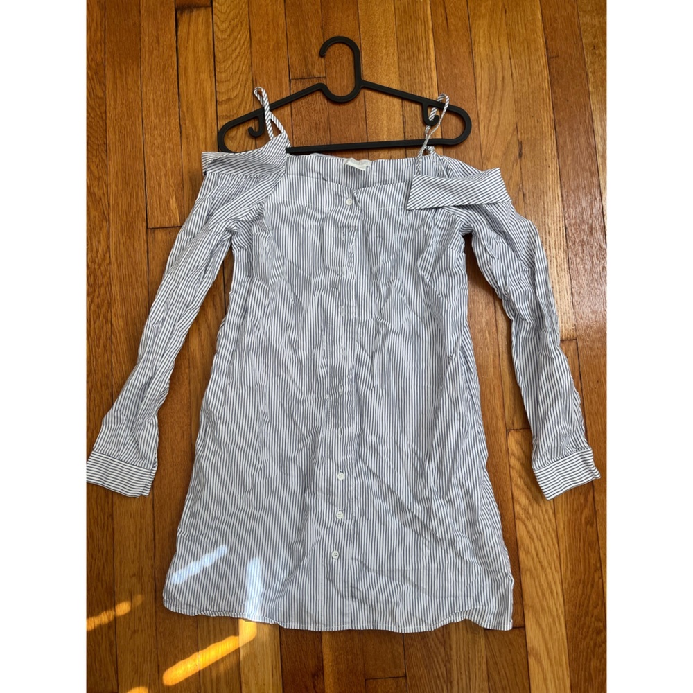 Cute off-shoulder mini dress